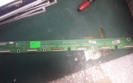 EAX61332301 LG 42T1 RIGHT