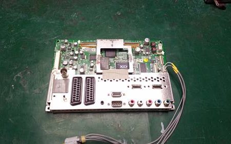 Main Board EAX505881 05(0) для телевизора LG 32PC53